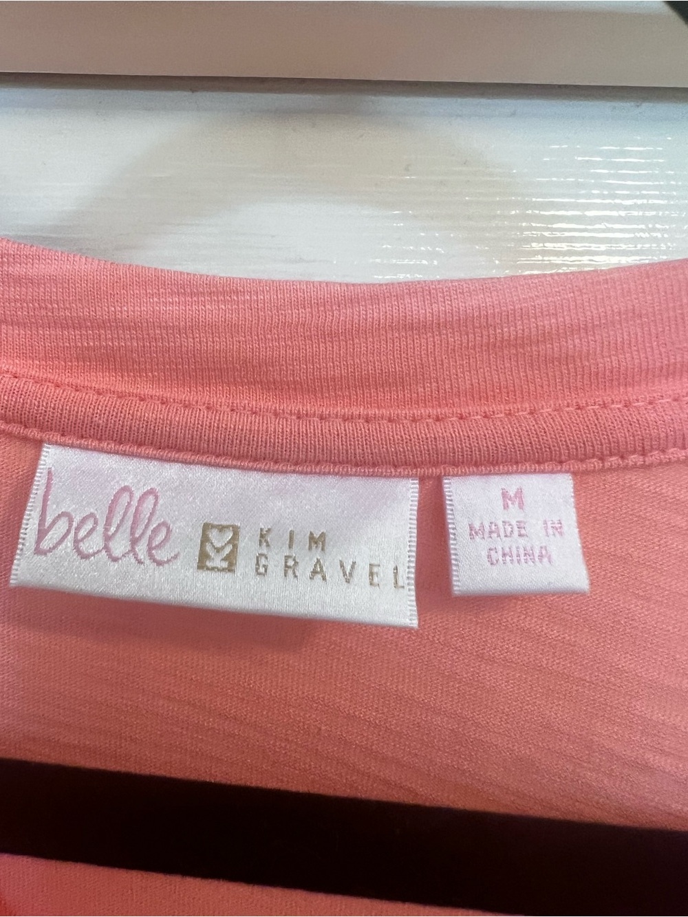 🧡🌸 Belle by Kim Gravel Contrast Eyelet Top – Orange/Lilac 3/4 Sleeves Size M🌸🧡 - Picture 3 of 5